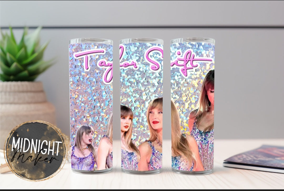 Holographic Taylor